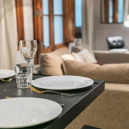 Apartment Avinyo 2 Gotic - Spacious Loft In Gothic Quarter! *
