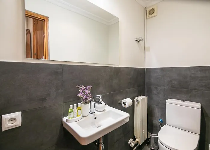 Avinyo 2 Gotic - Spacious Loft In Gothic Quarter! Apartamento