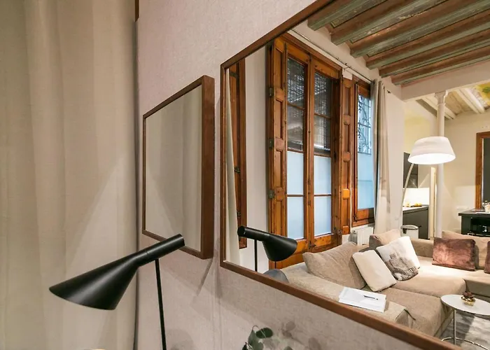 Avinyo 2 Gotic - Spacious Loft In Gothic Quarter! Apartamento